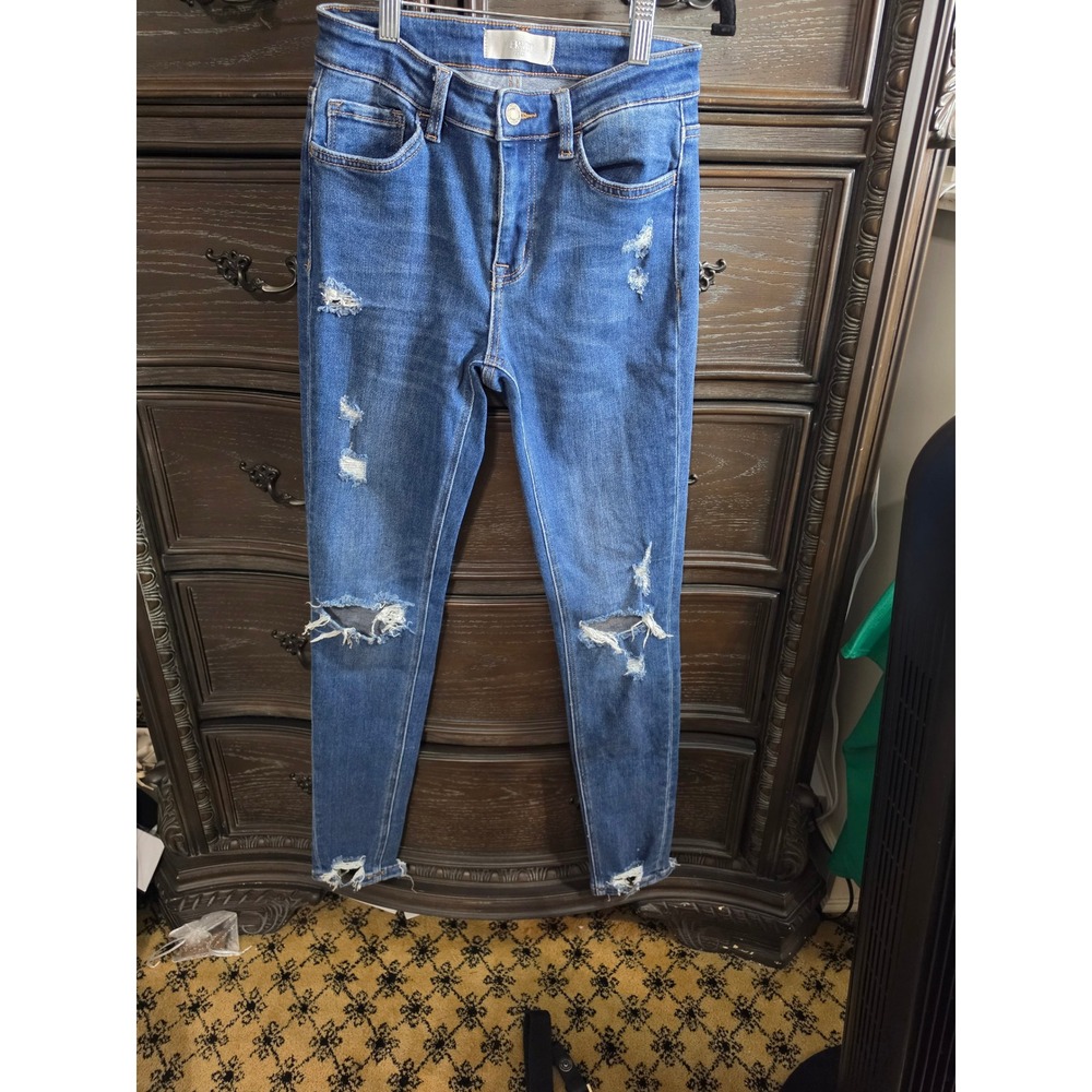 Vervet Blue Distressed Skinny Jeans Medium Wash Raw Hem T5064 Size 26